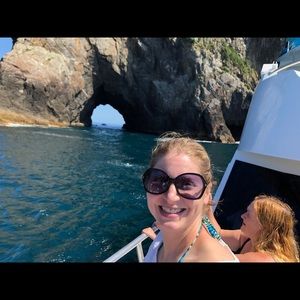 Meet your Posher, Melanie